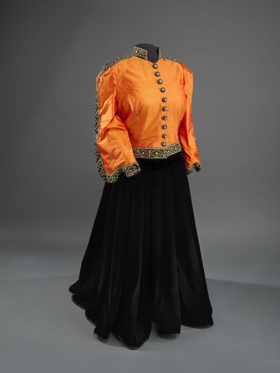 Ensemble associated with Marian Anderson's 1939 Lincoln Memorial concert, 1939 (modified 1993), Collection of the Smithsonian National Museum of African American History and Culture, Gift of Ginette DePreist in memory of James DePreist