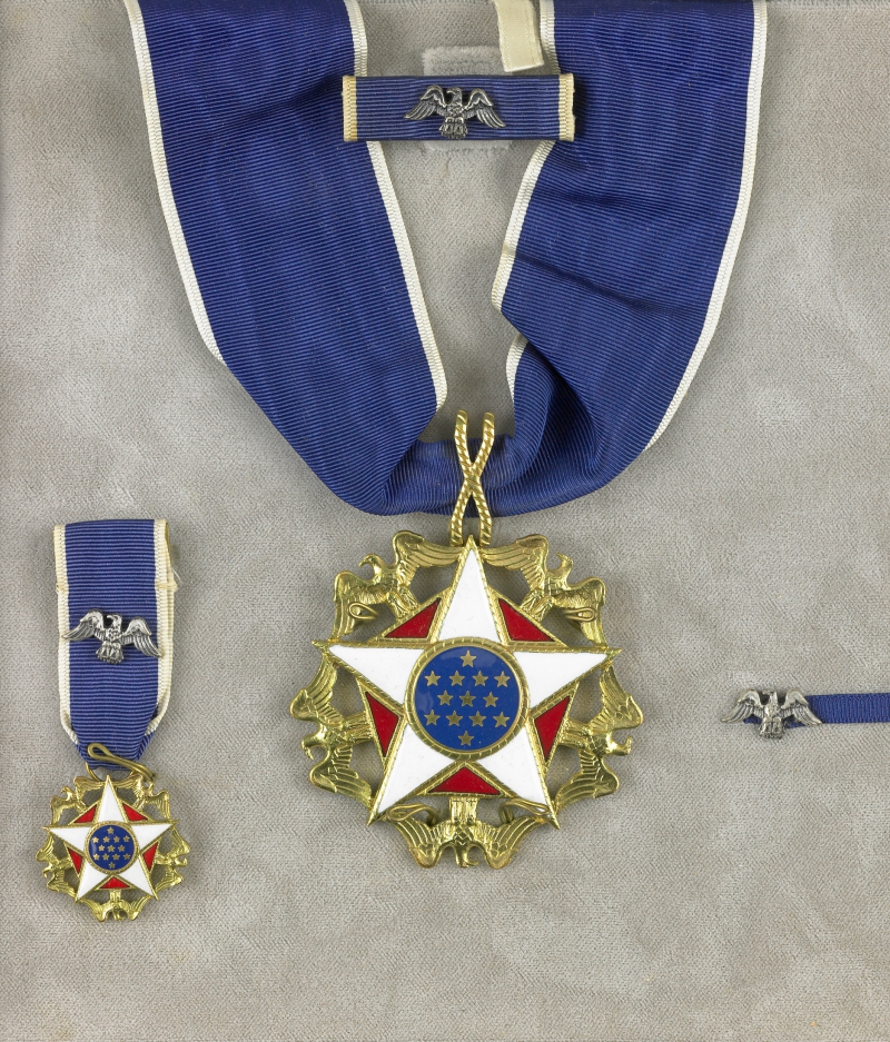 ellington_medal_et2011-41305.jpg