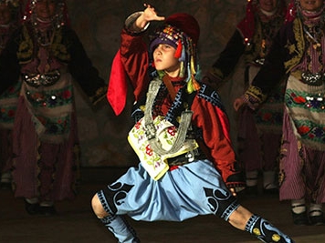 Folk dancer Turkey